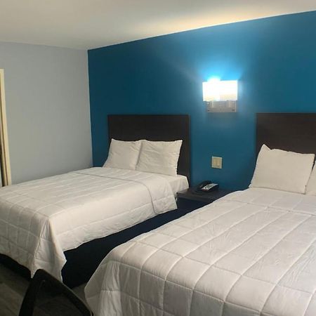 East New York Inn ภายนอก รูปภาพ