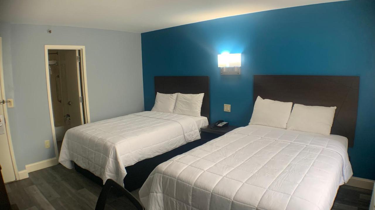 East New York Inn ภายนอก รูปภาพ